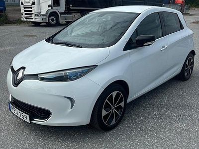 Vit Begagnad 2017 Renault Zoe Halvkombi | 79 900 kr (Marknadspris)