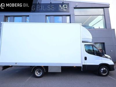 begagnad Iveco Daily 35 2.3 JTD Flyttbil Volymskåp Webasto 2022, Transportbil