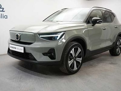 Grön Begagnad 2022 Volvo XC40 Plus SUV | 364 900 kr (Dyr)
