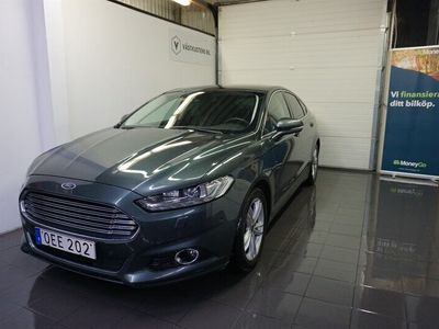 begagnad Ford Mondeo 2.0 TDCi Powershift, 1 Ägare, Navi, B-Kam, Titanium 150hk