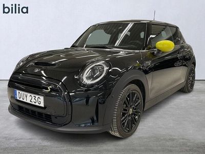 begagnad Mini Cooper ELECTRIC / MAXIMISE / PANORAMA / LÄDER / H/K