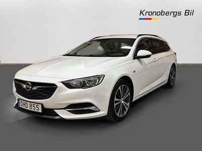 Begagnad Opel Insignia Enjoy 165 HK (121 kW) 2018 Vit Kombi