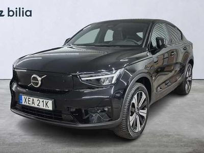 Svart Begagnad 2022 Volvo C40 Ultimate SUV | 369 000 kr (Marknadspris)