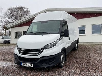 begagnad Iveco Daily DAILY 35S1135-140 Skåpbil 2.3 JTD Hi-Matic Euro 6 2022, Minibuss