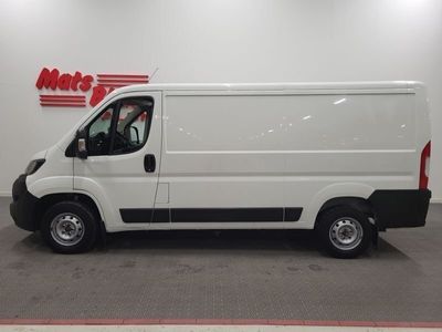 begagnad Peugeot Boxer 2.2 BlueHdi 335 Manuell 140 Hk H1L2