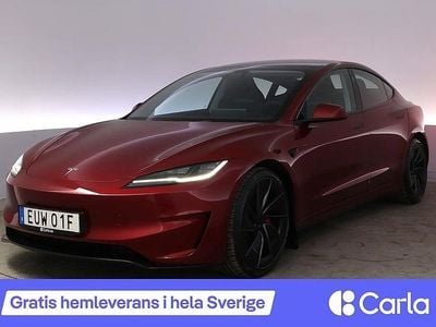 Begagnad Tesla Model 3 Performance 461 kW (627 HK) 2024 Röd Sedan