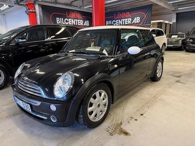 Begagnad Mini Cooper 116 HK (85 kW) 2004 Svart Halvkombi