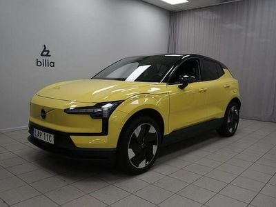 Gul Begagnad 2023 Volvo EX30 Plus SUV | 349 900 kr (Marknadspris)
