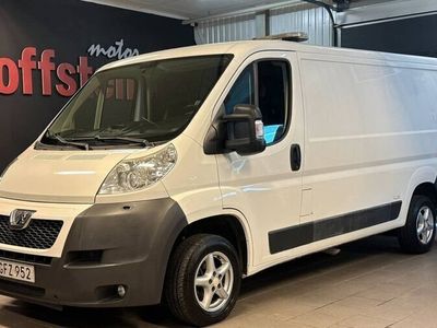 begagnad Peugeot Boxer Van 335 2.2 HDi 130hk