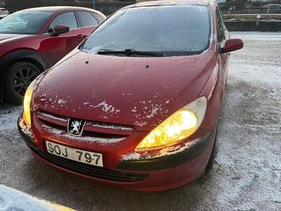 Begagnad 2002 Peugeot 307 Halvkombi | 7 000 kr (Bra pris)