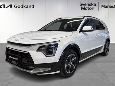 Vit Begagnad 2024 Kia Niro Advance SUV | 394 500 kr (Marknadspris)