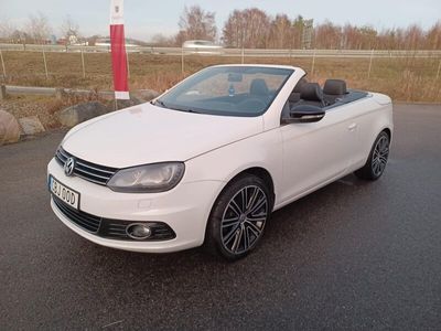 begagnad VW Eos 2.0 TFSI DSG Sekventiell, Cabriolet (200hk)