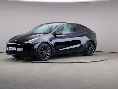 Begagnad Tesla Model Y Performance 392 kW (534 HK) 2023 Svart SUV