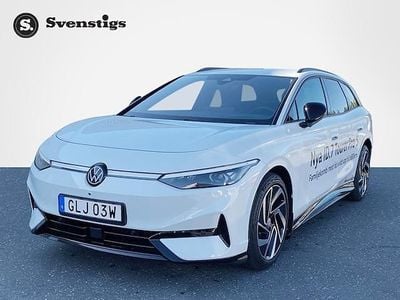 Vit Begagnad 2025 VW ID.7 Pro Kombi | 578 800 kr (Marknadspris)