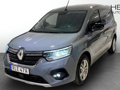 Begagnad Renault Kangoo 131 HK (96 kW) 2023 Grå Minibuss