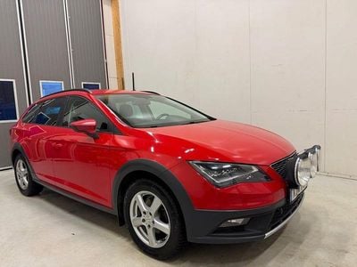 Begagnad Seat Leon X-Perience 125 HK (91 kW) 2016 Röd Kombi