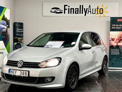 begagnad VW Golf 5-dörrar 1.6 TDI BlueMotion Dark Label, Design, Style Euro 5