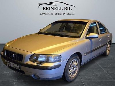 Grå Begagnad 2000 Volvo S60 Sedan | 19 900 kr (Lite dyr)