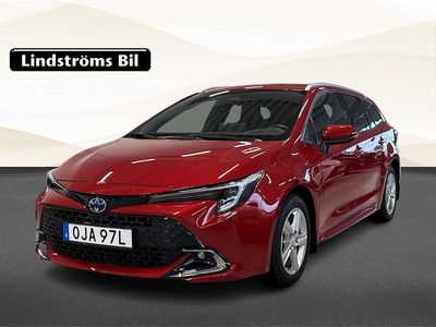 Röd Begagnad 2025 Toyota Corolla Style Kombi | 359 000 kr (Lite dyr)