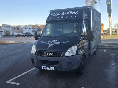 Begagnad Iveco 35.12 116 HK (85 kW) 2009 Van