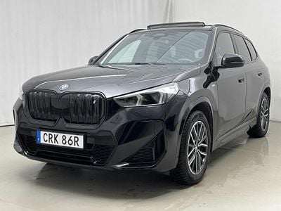 Begagnad BMW iX1 M Sport 230 kW (313 HK) 2024 Svart SUV
