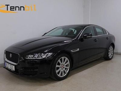 Svart Begagnad 2019 Jaguar XE Sedan | 179 900 kr (Superpris)
