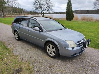 begagnad Opel Vectra Caravan 2.0 Turbo Euro 4