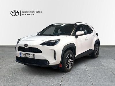 Vit Begagnad 2024 Toyota Yaris Cross Active SUV | 309 900 kr (Marknadspris)