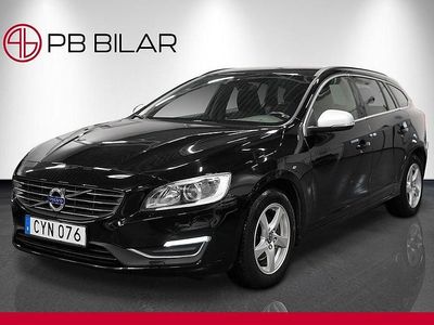 Svart Begagnad 2015 Volvo V60 Momentum Kombi | 139 900 kr (Dyr)