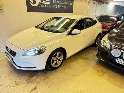 Begagnad Volvo V40 116 HK (85 kW) 2013 Vit