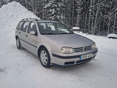Begagnad 2000 VW Golf IV Trendline Kombi | 24 900 kr