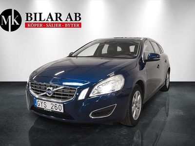 Blå Begagnad 2012 Volvo V60 Momentum Kombi | 109 900 kr (Marknadspris)