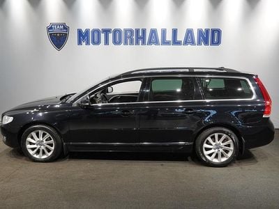 Svart Begagnad 2015 Volvo V70 Momentum Kombi | 174 900 kr (Marknadspris)