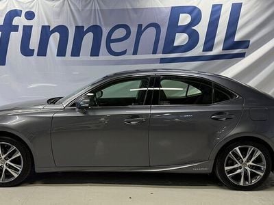 Lexus IS300h
