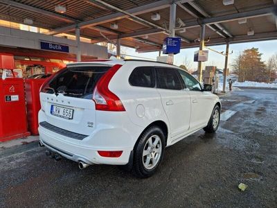 begagnad Volvo XC60 D3 AWD Momentum, R-Design Euro 5