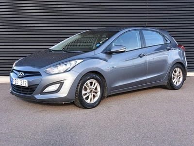 Grå Begagnad 2013 Hyundai i30 Sport Halvkombi | 39 900 kr (Bra pris)