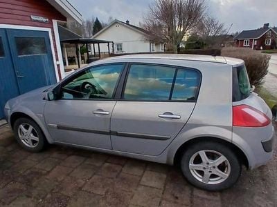 Begagnad 2006 Renault Mégane II Halvkombi | 23 500 kr (Marknadspris)