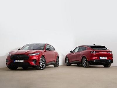 Röd Begagnad 2023 Ford Mustang Mach-E GT S SUV | 499 000 kr