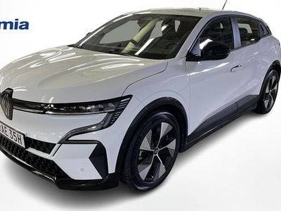 Vit Begagnad 2022 Renault Mégane IV Equilibre Halvkombi | 249 000 kr (Bra pris)