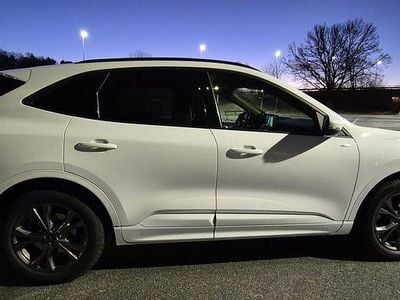 Begagnad Ford Kuga ST-Line X 225 HK (165 kW) 2021 SUV