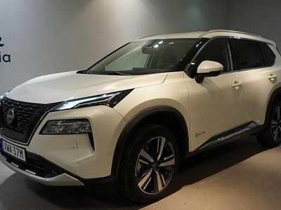 begagnad Nissan X-Trail e-4ORCE 4WD TEKNA 7ST, Propilot, Headup-Display 2023 Vit