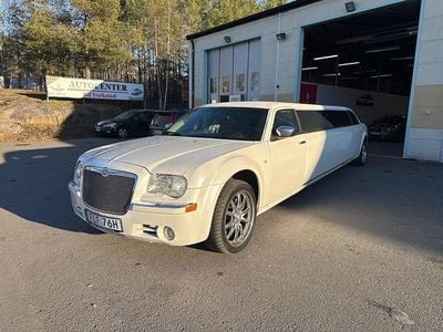 Begagnad Chrysler 300C 346 HK (254 kW) 2005 Vit Sedan