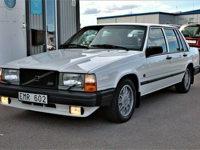 begagnad Volvo 744 2.3 Turbo Intercooler 185hk *UNIKT FINT SKICK*