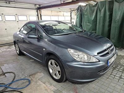 Begagnad Peugeot 307 CC 136 HK (100 kW) 2005 Mörkgrå Cab