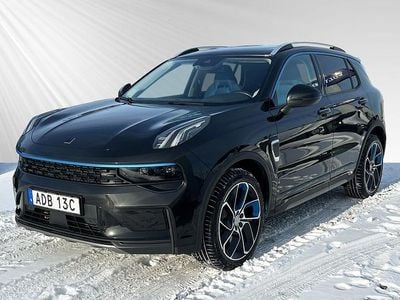 Begagnad Lynk & Co 01 264 HK (194 kW) 2021 Svart SUV