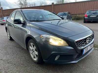 Begagnad Volvo V40 CC 115 HK (84 kW) 2014 Kombi