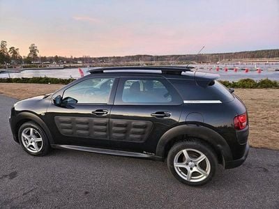 Begagnad Citroën C4 Cactus PureTech 82 HK (60 kW) 2016 Halvkombi