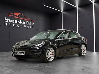 Begagnad Tesla Model 3 Performance 377 kW (513 HK) 2019 Svart Sedan