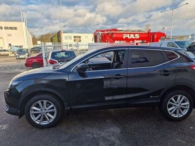 Begagnad Nissan Qashqai 130 HK (95 kW) 2017 SUV