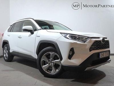Vit Begagnad 2021 Toyota RAV4 Hybrid Executive SUV | 319 900 kr (Superpris)